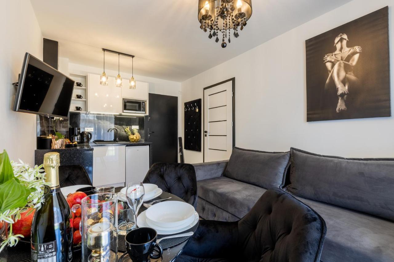 Sunrise Apartaments Luxury Ровы Экстерьер фото