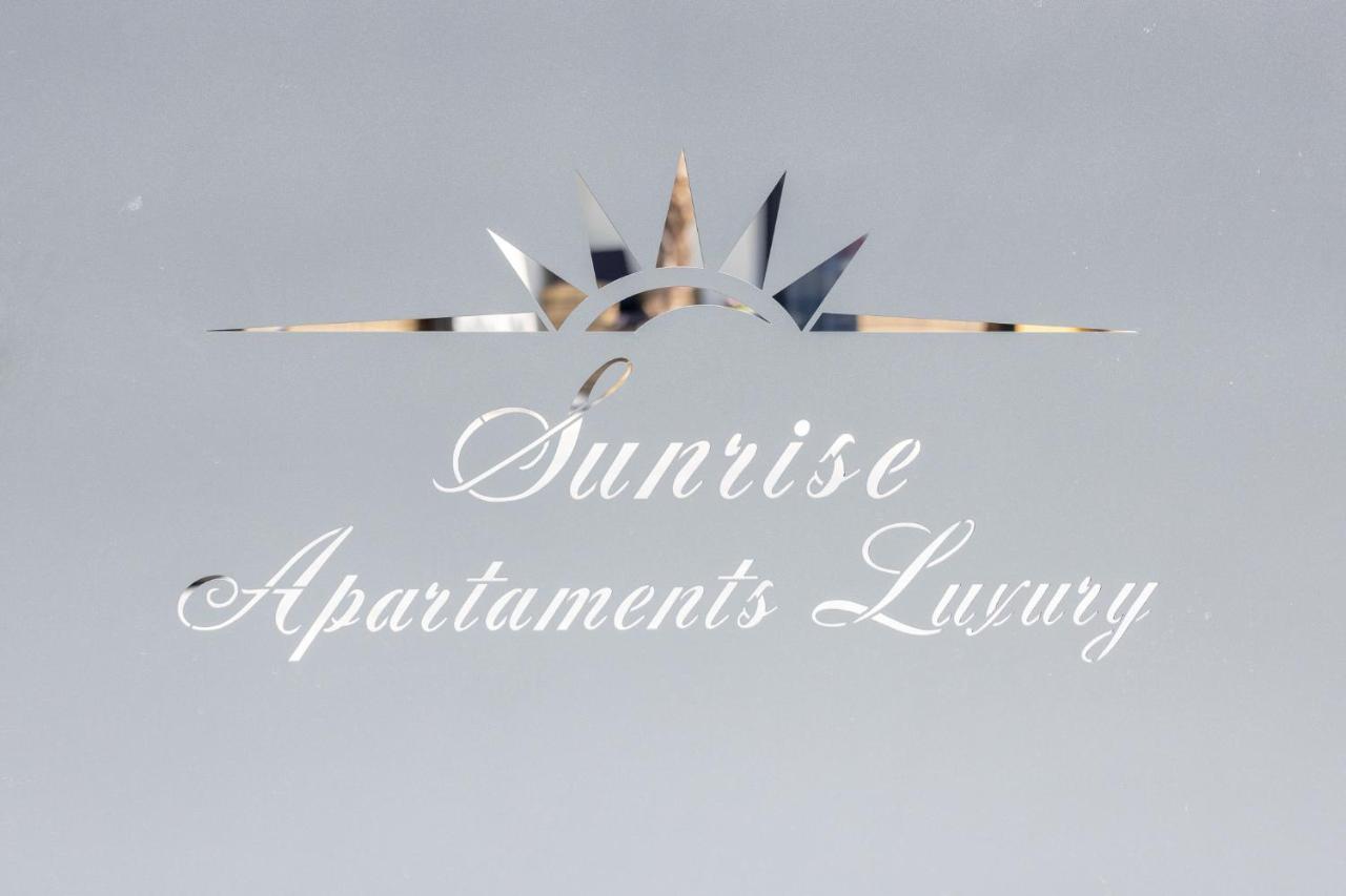 Sunrise Apartaments Luxury Ровы Экстерьер фото