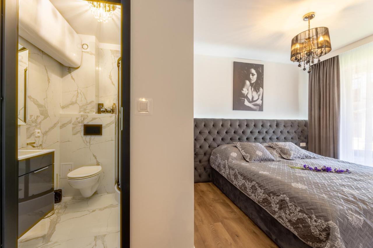 Sunrise Apartaments Luxury Ровы Экстерьер фото