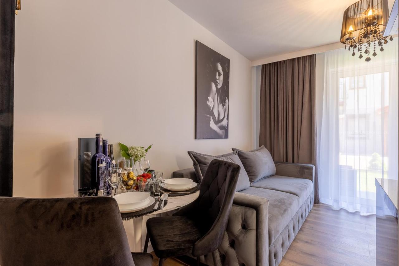 Sunrise Apartaments Luxury Ровы Экстерьер фото