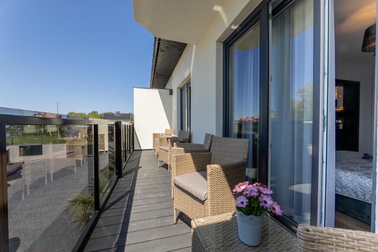 Sunrise Apartaments Luxury Ровы Экстерьер фото